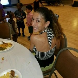 Meet your Posher, Yaralis